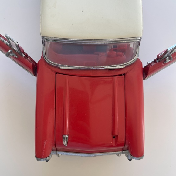 AMT 1957 Chevrolet 2 Door Hardtop Model - Picture 4 of 13